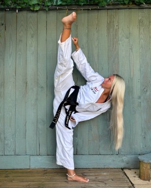 bendybarbiee Photo #2