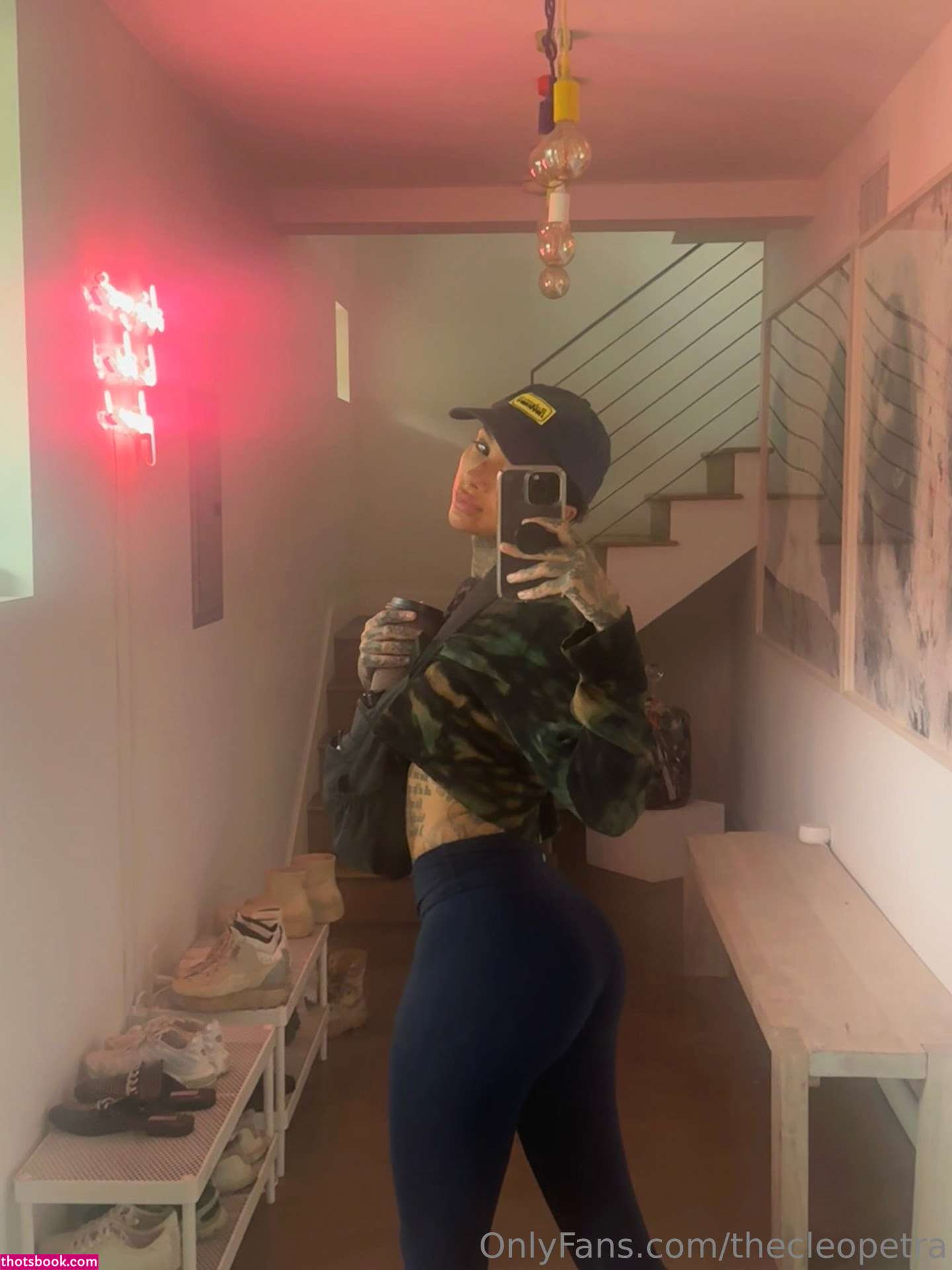 Cleo Petra Photo #36