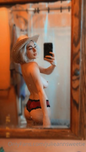 julieannsweetie Photo #42