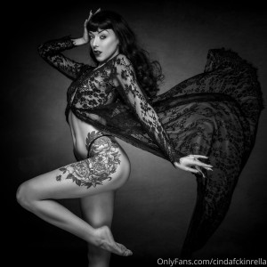 Cindafckinrella Photo #33