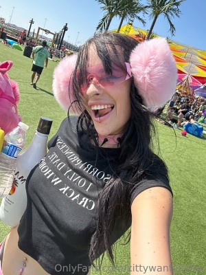 kittywants2play Photo #4