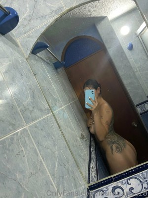 Laura Garcia Photo #4