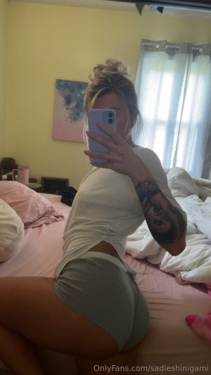 sadieshinigami Photo #12