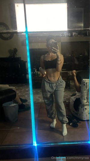 Samyra Zane Photo #13