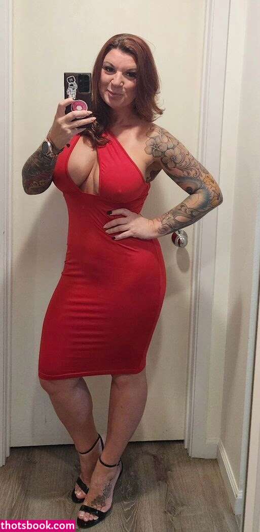 Scarlett West Photo #20