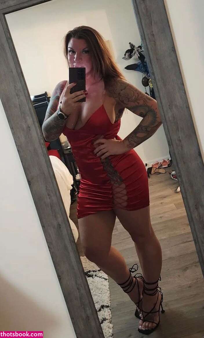 Scarlett West Photo #22