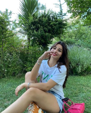 selinhayaat Photo #4