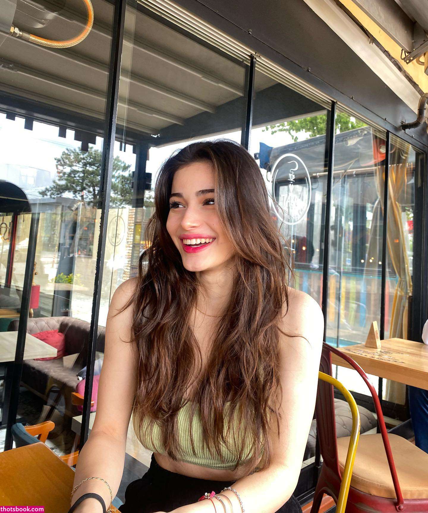 selinhayaat Photo #24