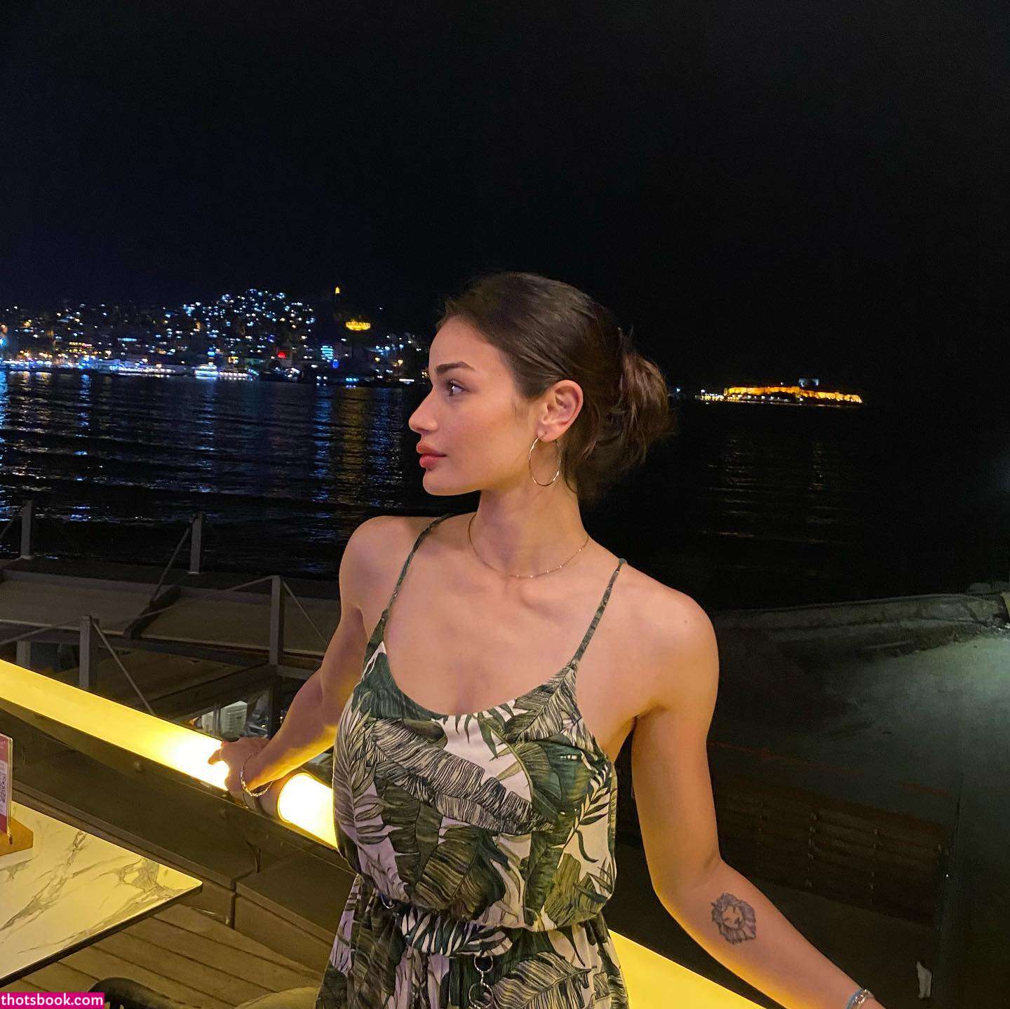 selinhayaat Photo #28