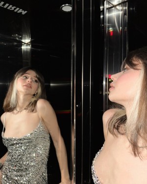 Sumru Ozden Photo #15