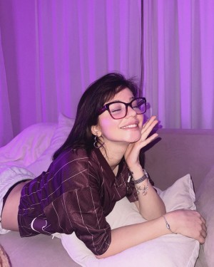 Sumru Ozden Photo #23