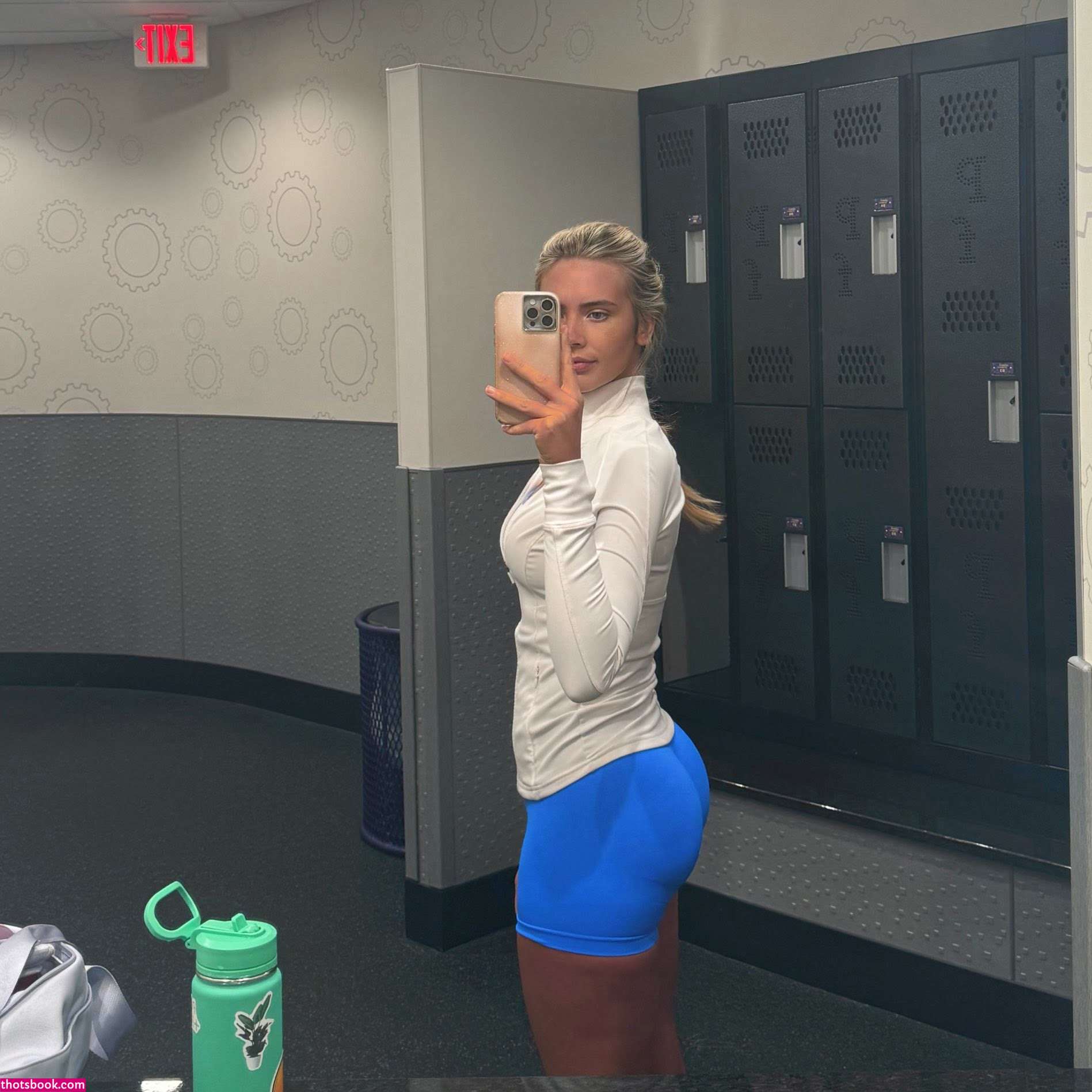 Faith Autumn Photo #26