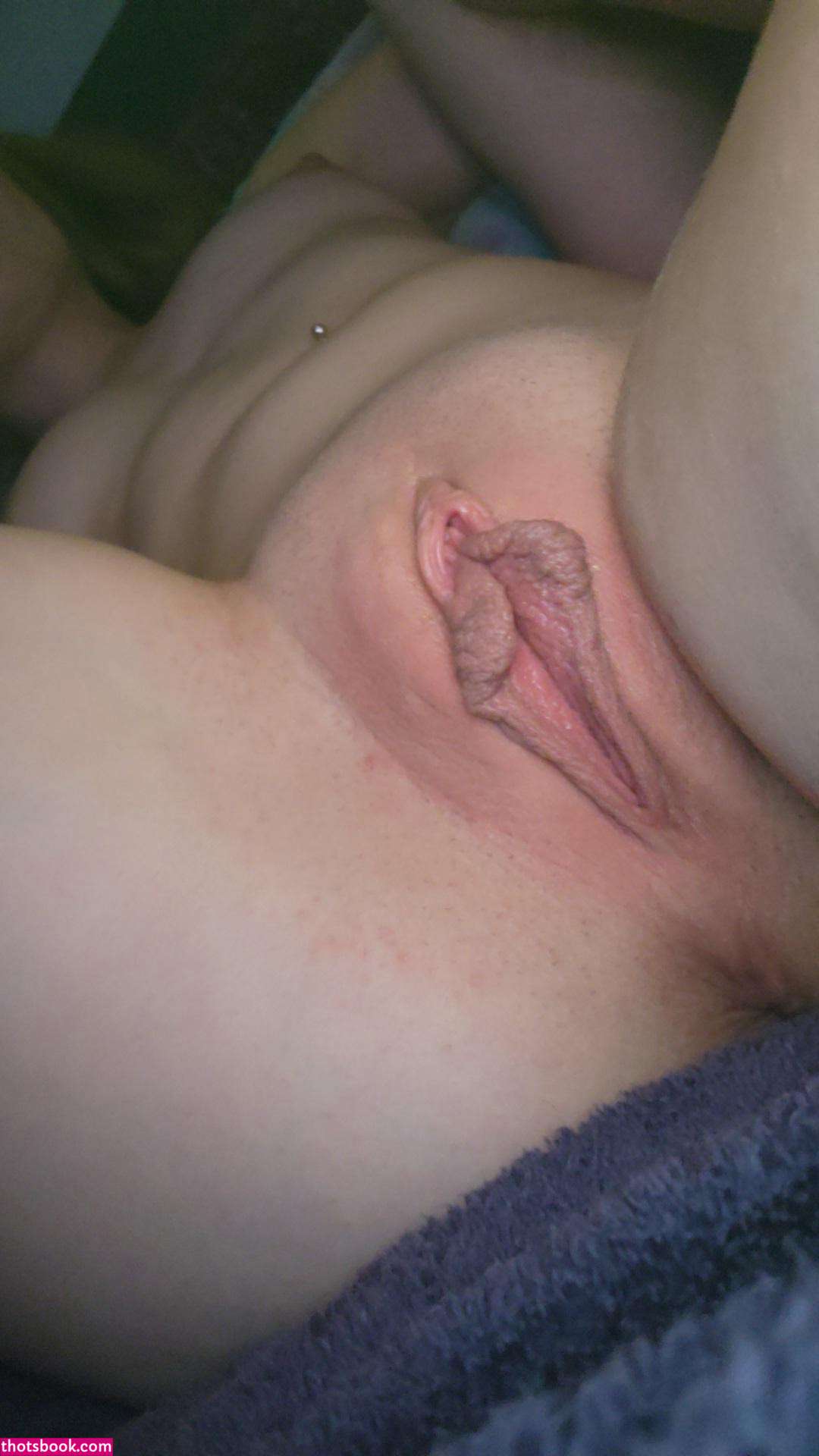 Galaxxxygirl420 Photo #12