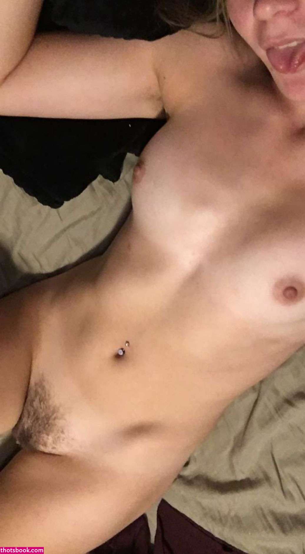 Galaxxxygirl420 Photo #24