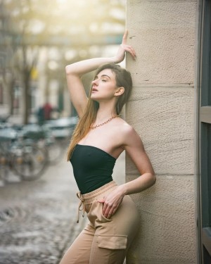 Larissa Schmiederer Photo #23