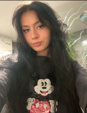 Lavinia West Photo #2