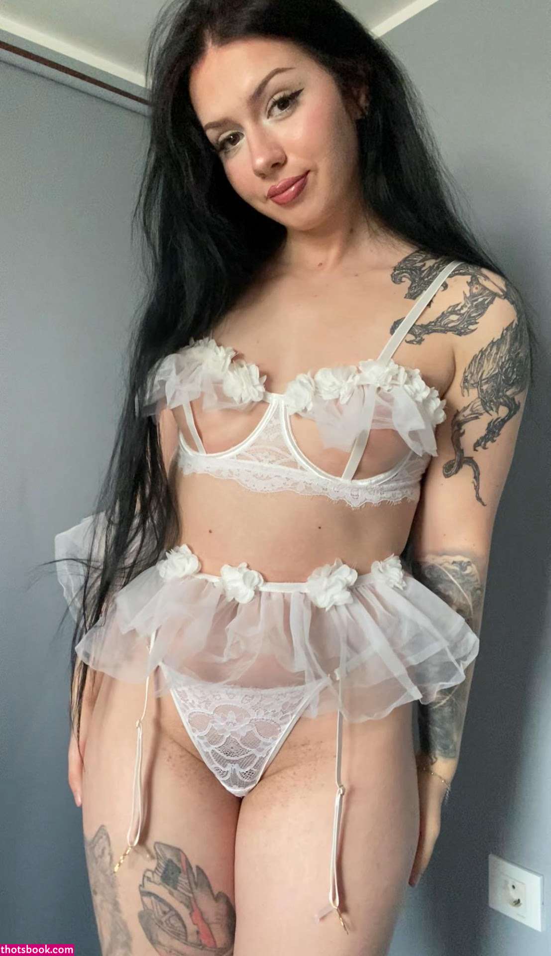 Lavinia West Photo #37