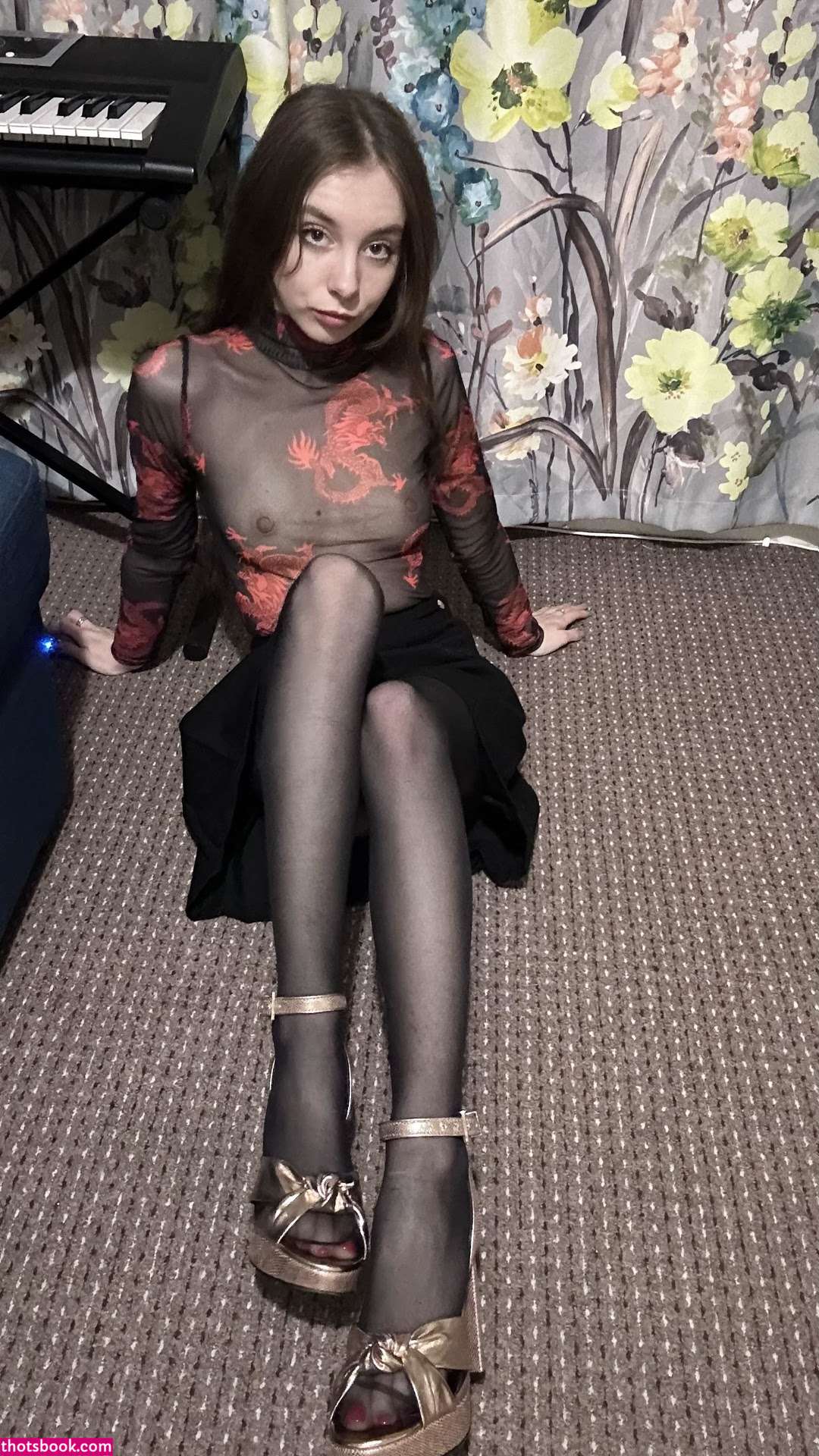 Littledevi2022 Photo #9