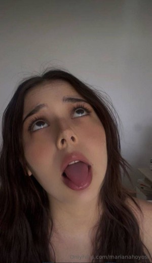 Marianahoyosr Photo #18