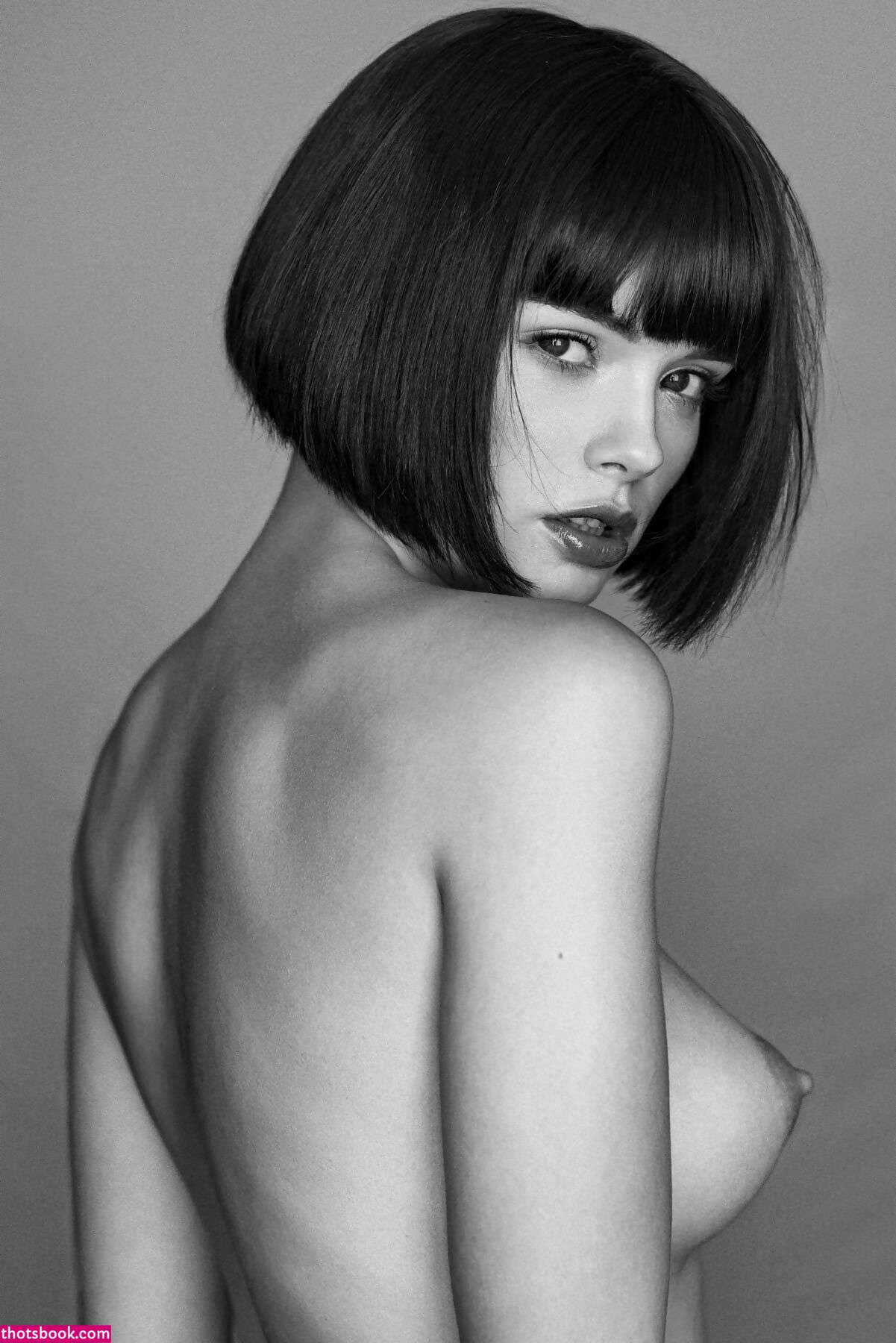 Marie Grippon Photo #26