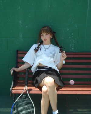 Robin Quick Photo #25