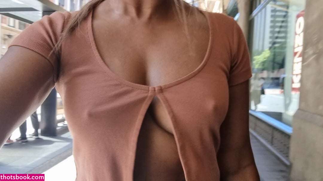 Youngfitsydcouple Photo #20