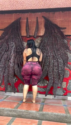 Bellisima 32 Photo #21