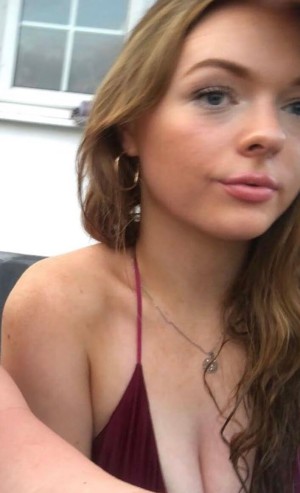 Beth Jones Photo #12