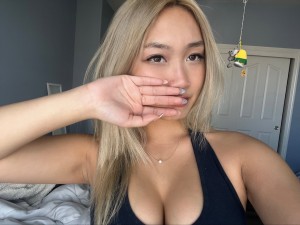 Daisee Hue Photo #19