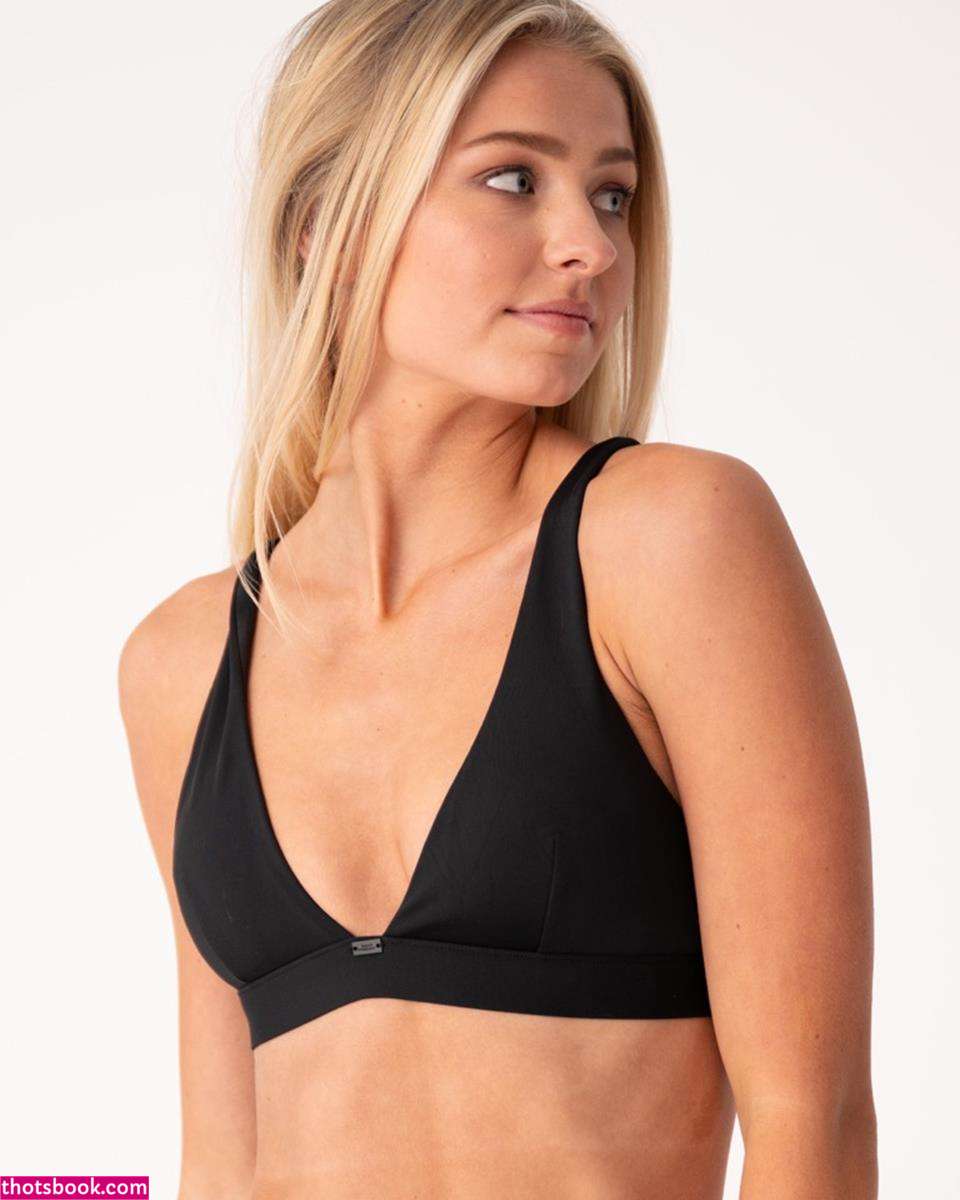 Danique Hosmar Photo #9