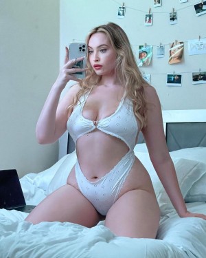 Erin Marley Klay Photo #11