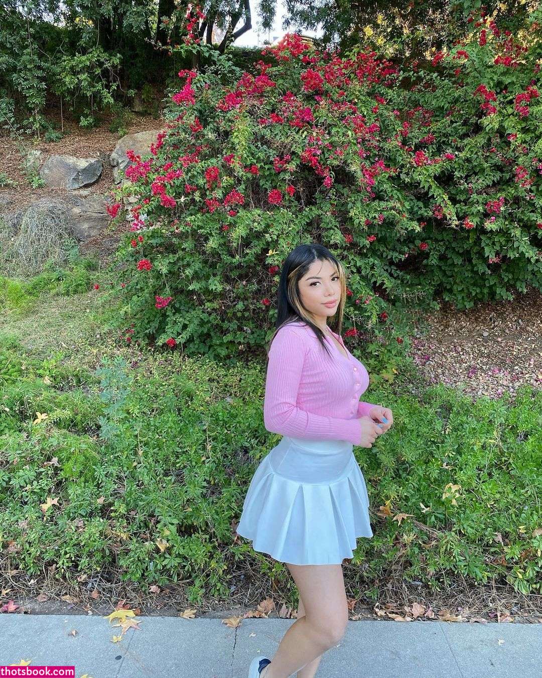 leshlieguerrero Photo #3