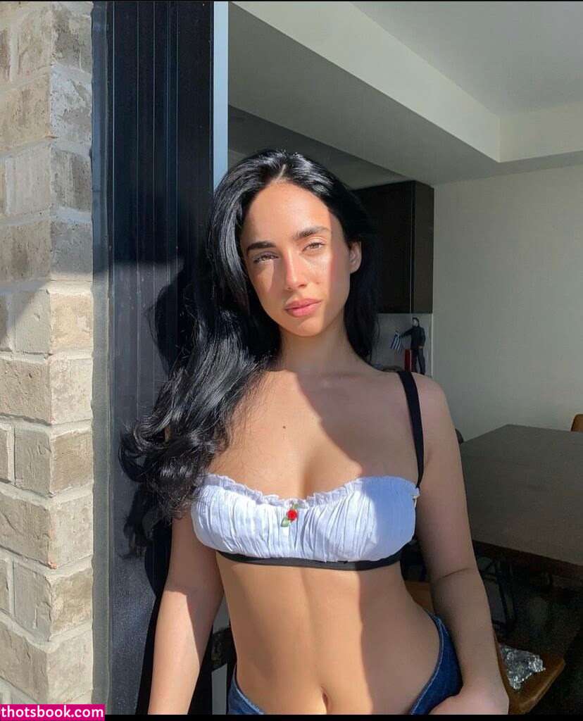 Maria Georgas Photo #25