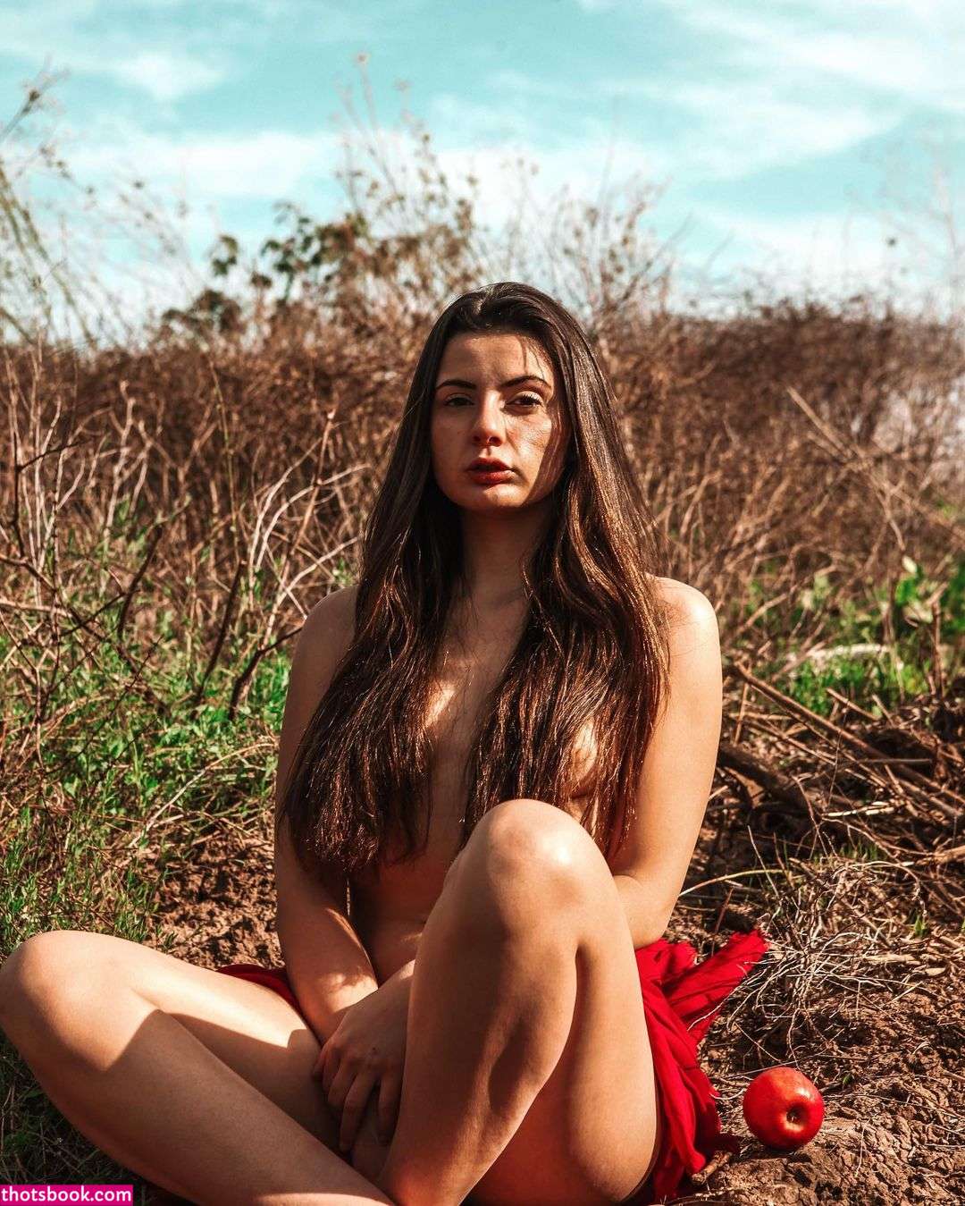 May Karavani Photo #2