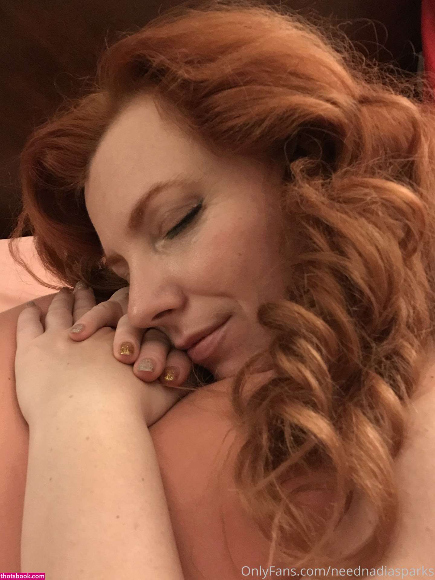 Iris Goldea Photo #7