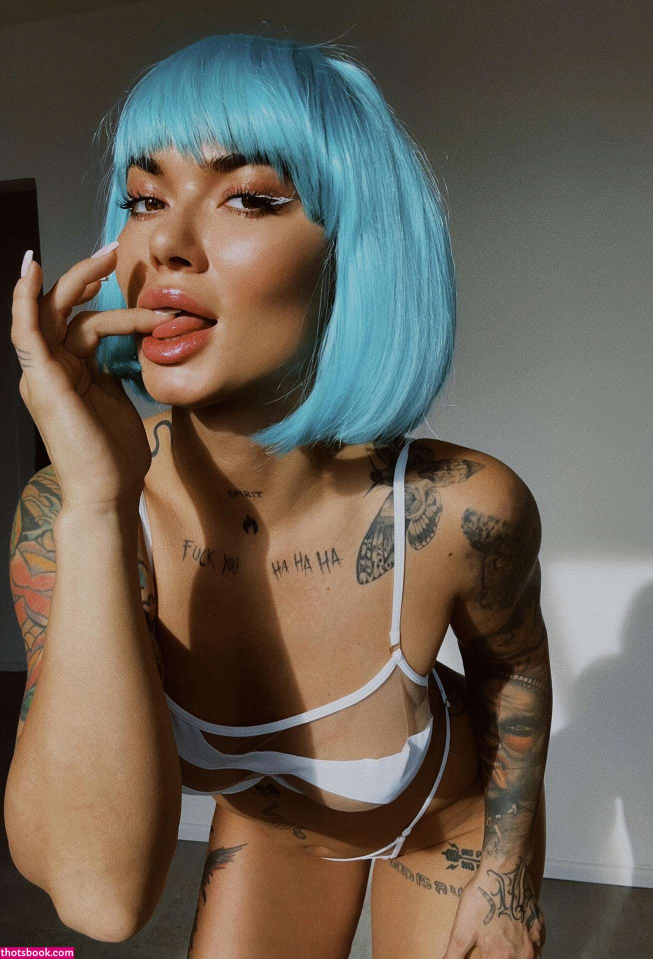 Jacqueline Orlova Photo #36