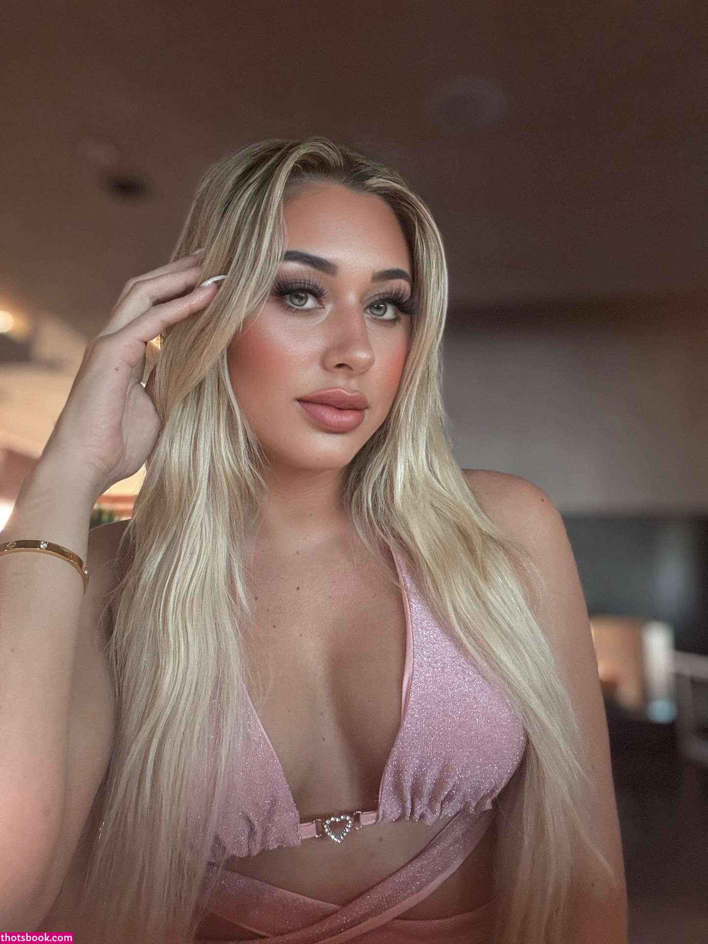 Kelsey Schiel Photo #19