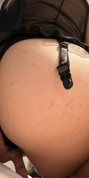 Kimberly Aroa Photo #7