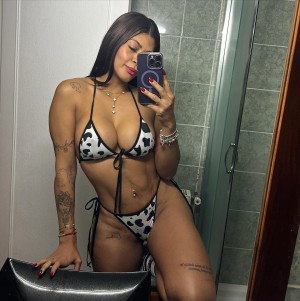 Marian Cardenas Photo #8