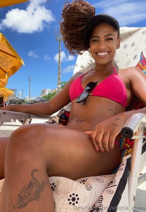 Vitoria Alves Photo #30