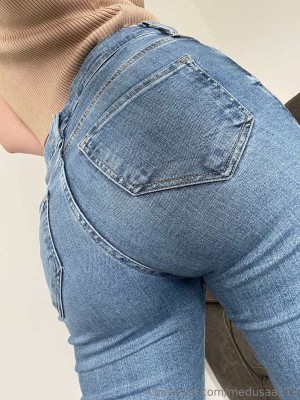 medusaa113 Photo #18