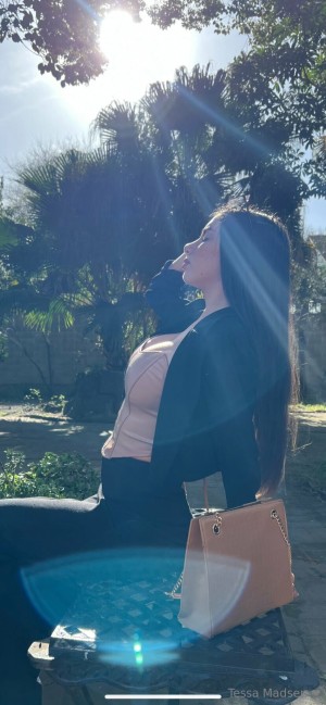 Tessa Madsen Photo #4