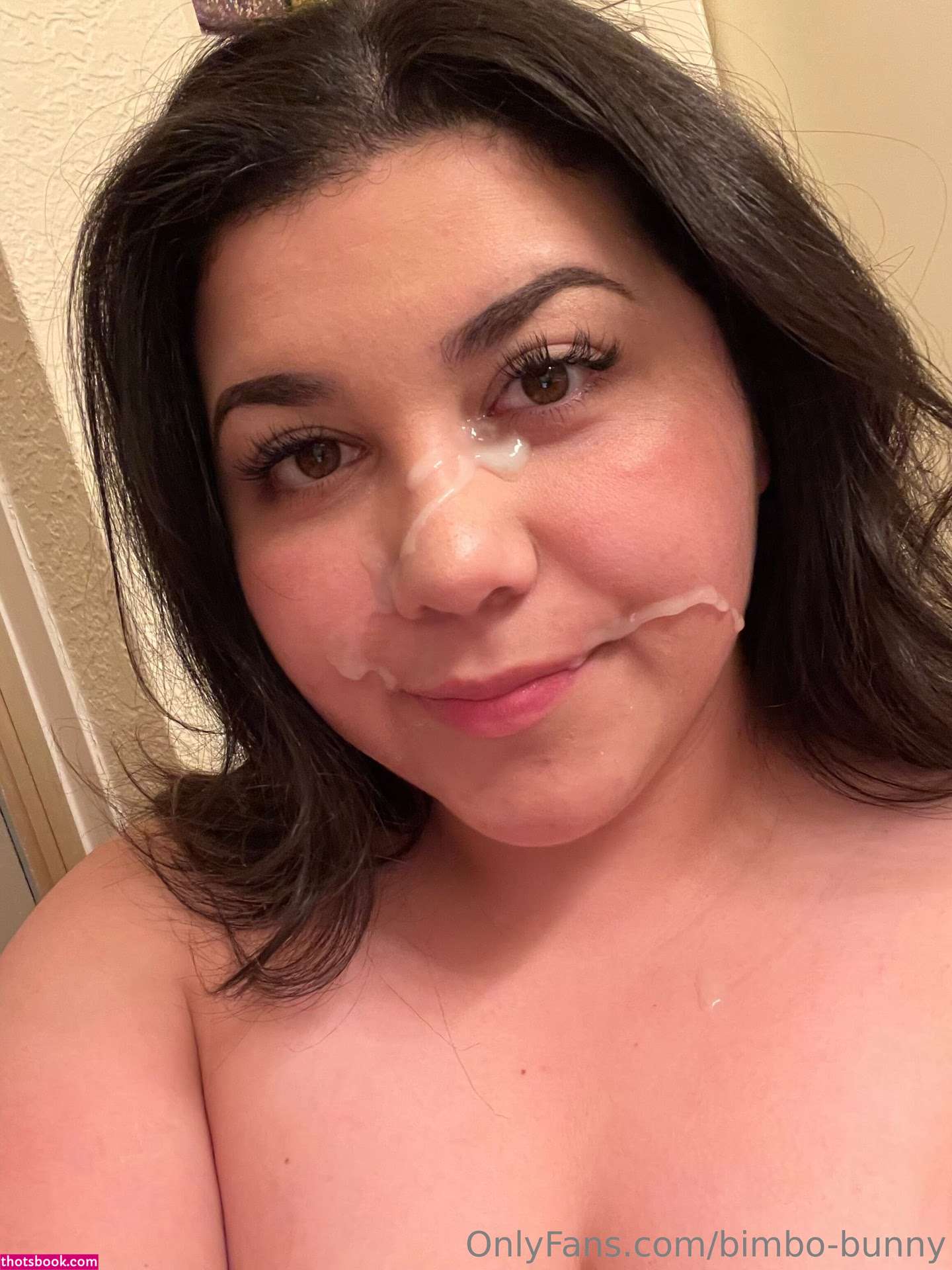 Local Bimbo Photo #2