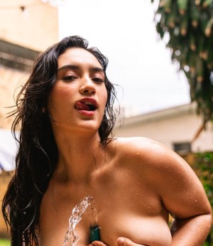 jollymolyboo Photo #7