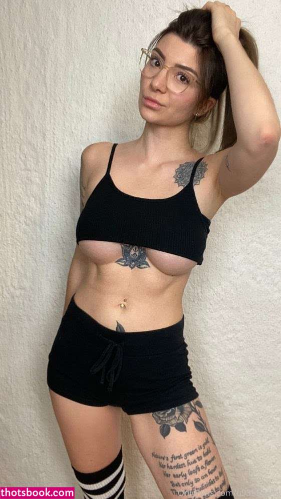 Isabelle Jane Photo #22