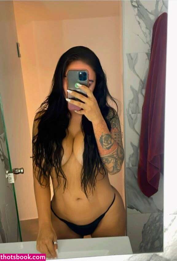 Mariana Samano Photo #25