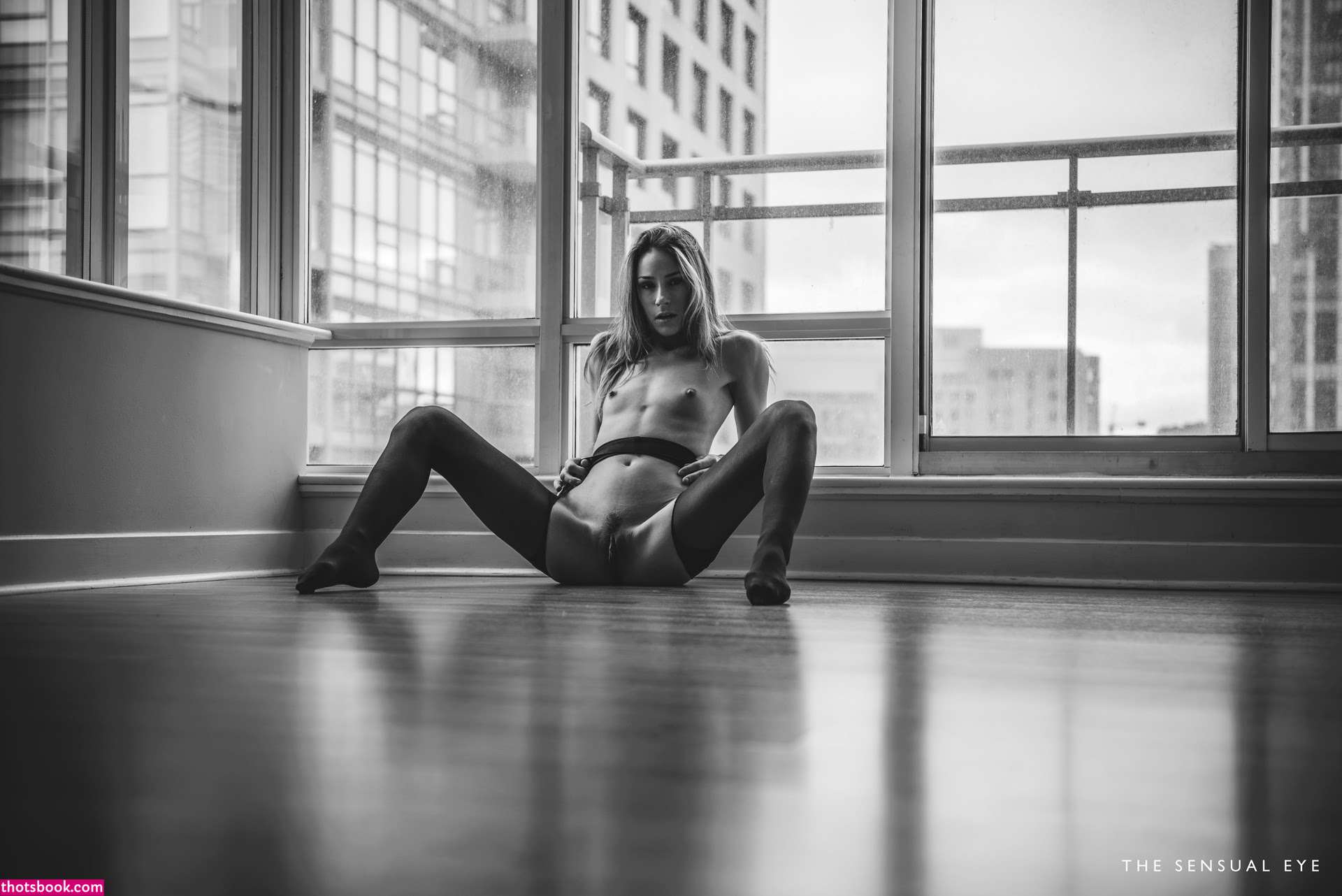 Nichole Barrett Photo #7