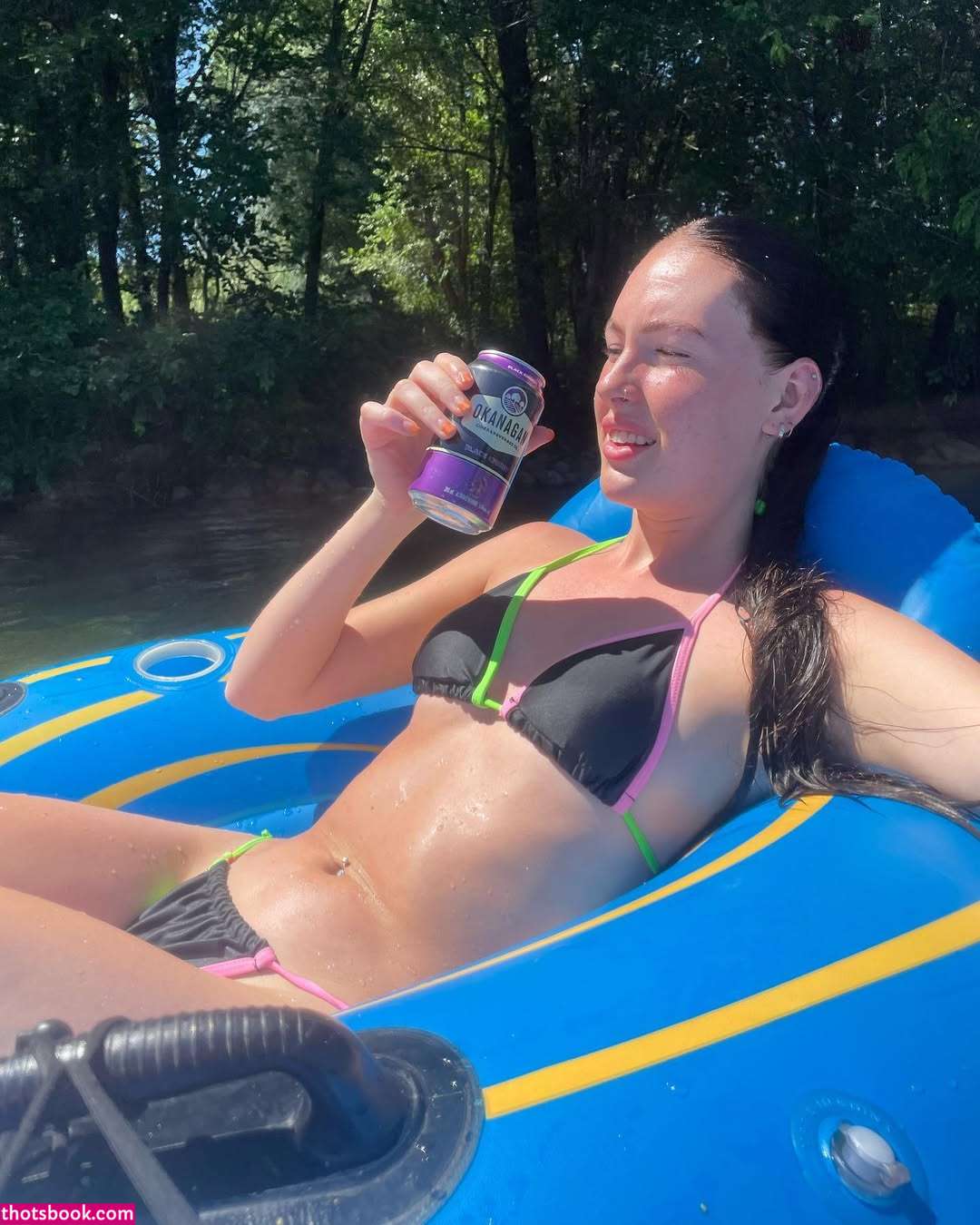 Oliviarcox Photo #22