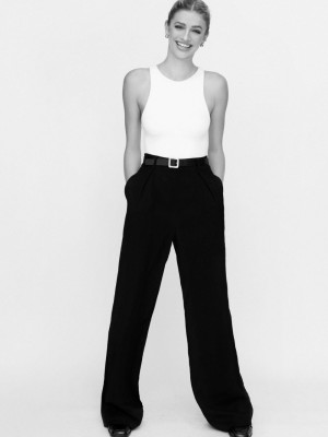 sarahhandss Photo #21