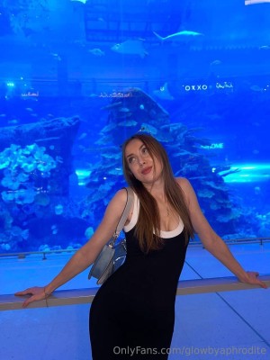 Glowbyaphrodite Photo #2